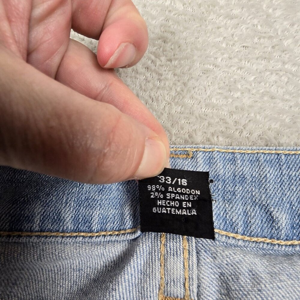 A New Approach Jeans Womens Size 16 Cropped Capri Light Wash Distressed Casual - Picture 9 of 13